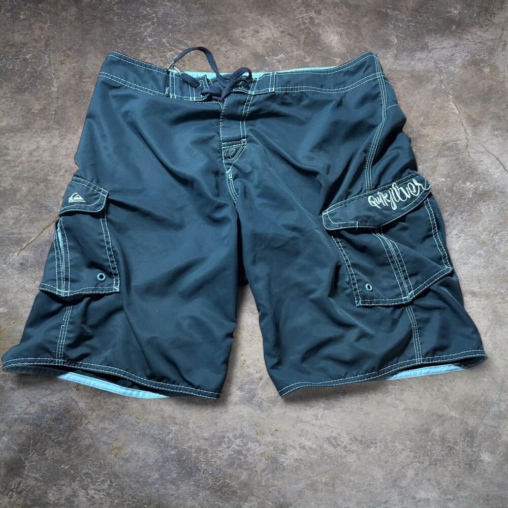 Quiksilver Board Shorts Mens Dark Blue 34 Vintage Y2K Cargo Surf Skater Trunks